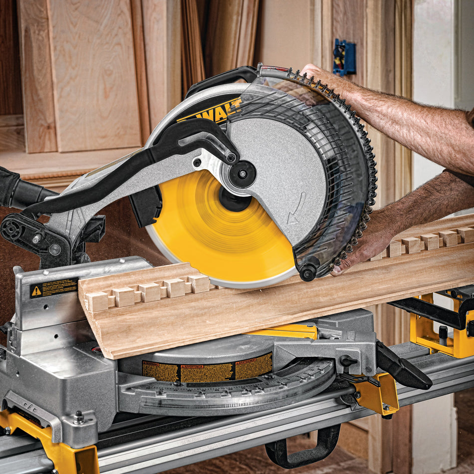 DeWALT® Construction™ DW3128P5 Miter Saw Blade, 12 in Dia, 0.095 in W Cutting, 1 in Arbor Hole, 32/80-Teeth