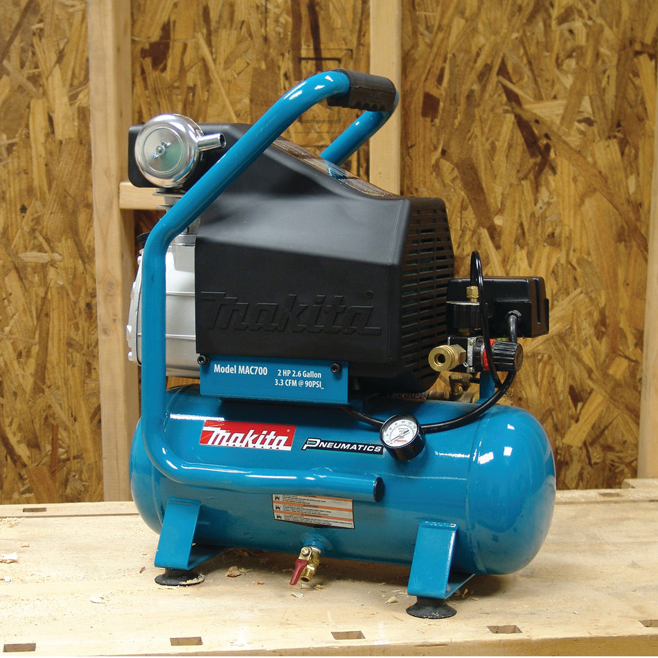 Makita® Big Bore™ MAC700 Air Compressor, 2.6 gal Tank, 2 hp, 120 VAC, 130 psi Pressure